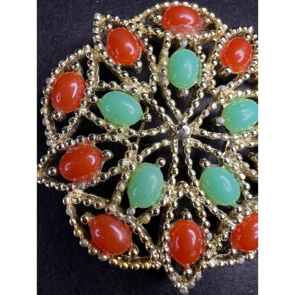 VTG Sarah Coventry Acapulco Red Green Sim Turquoise & Coral Brooch Pin - Picture 2 of 6